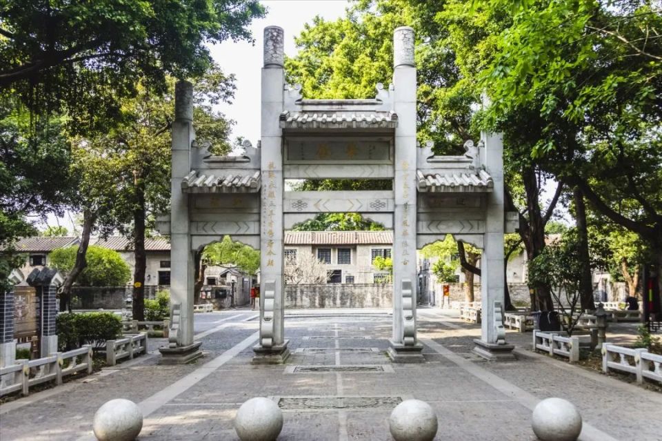 十分清静优雅*大岭古村古老的祠堂96地址:番禺区石楼