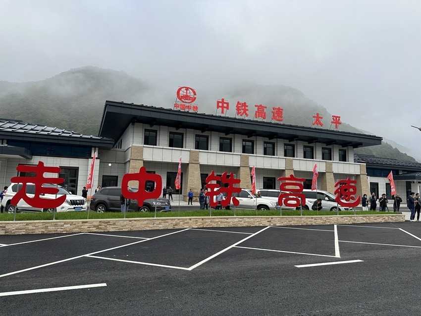 集安至桓仁高速公路建成通车