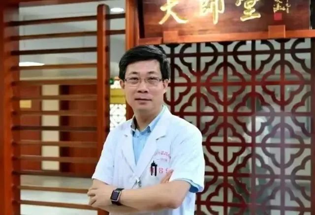 【通报】大型三甲医院原院长,被立案审查调查