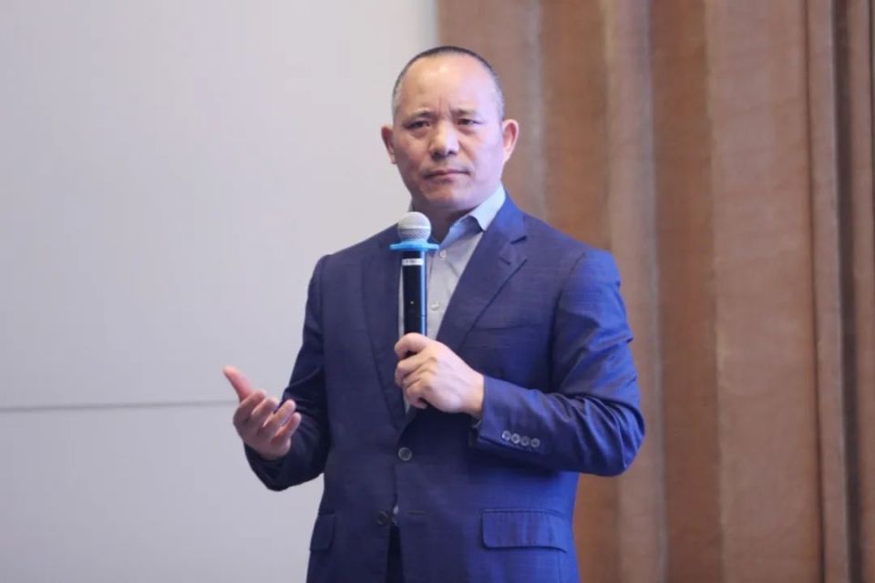 向松祚：一场“国运之战”，打响了！_腾讯新闻