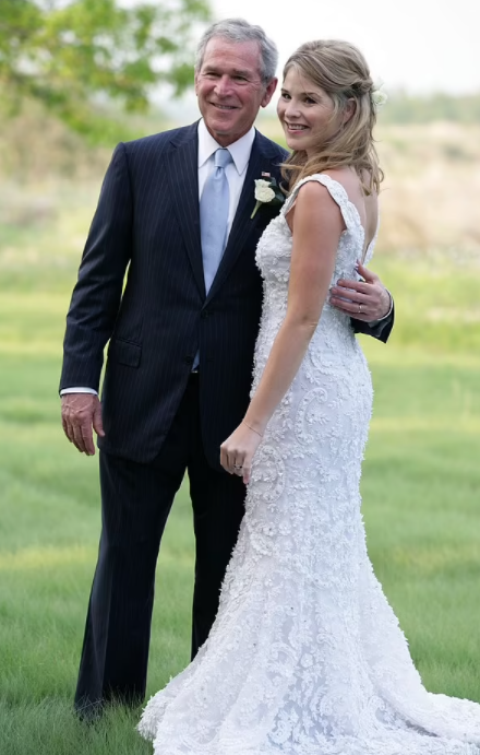 小布什41岁女儿公开小时候严格家教,前美国总统太守时把她吓坏了_腾讯