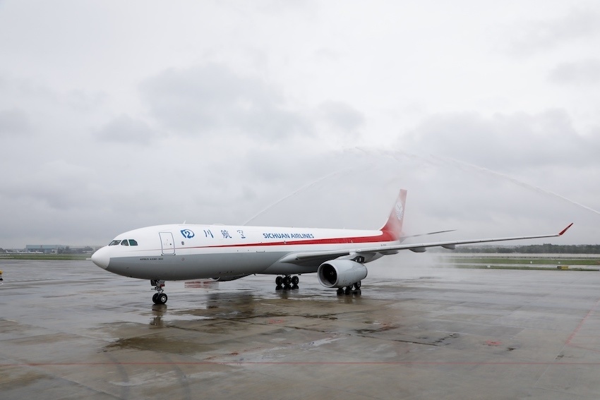 四川航空供图川航引进的第200架飞机是一架宽体货机,也是其第6架全货