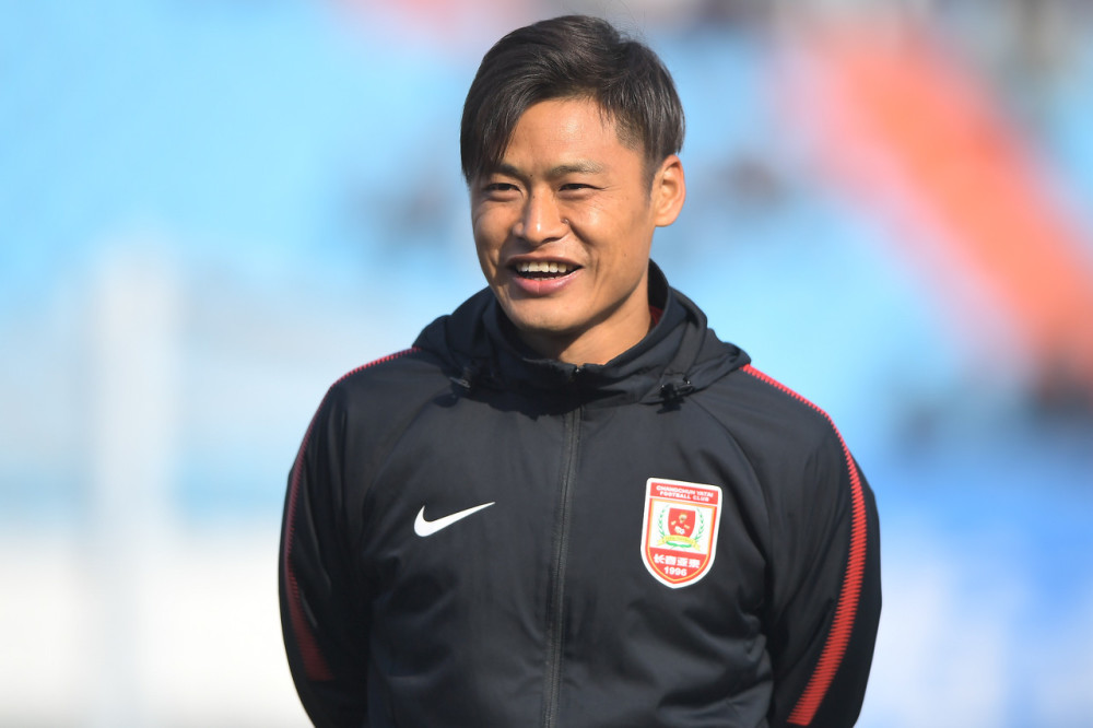 国青助教杜震宇:追求传控恐预选赛出局,小将进一队后别染恶习_腾讯