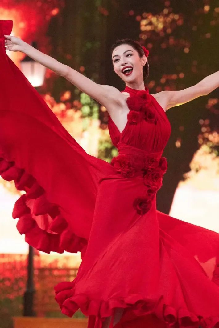 钟楚曦要不你开个班吧!_腾讯新闻