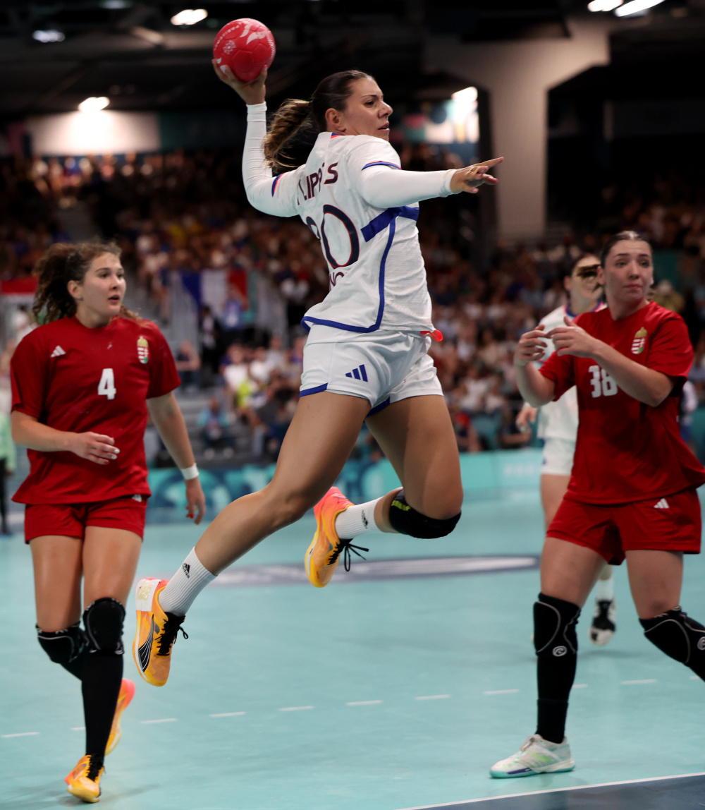 巴黎奥运会丨手球女子小组赛法国胜匈牙利3