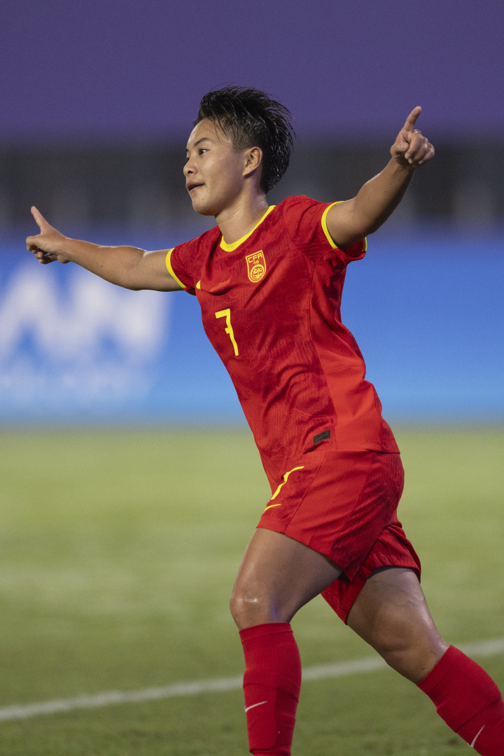 多图:女足亚运首秀16球大胜蒙古 王霜独中五元_腾讯新闻