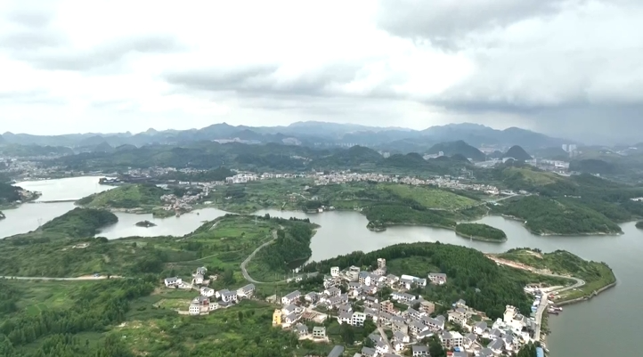 清镇红枫湖镇大冲村—右二村—芦荻哨村—站街镇杉树村被列为贵阳