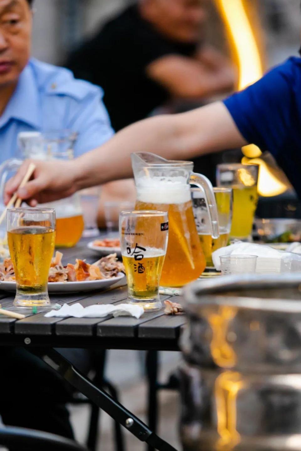 艺术季开幕,快来大鲍岛赏艺术,喝啤酒吧