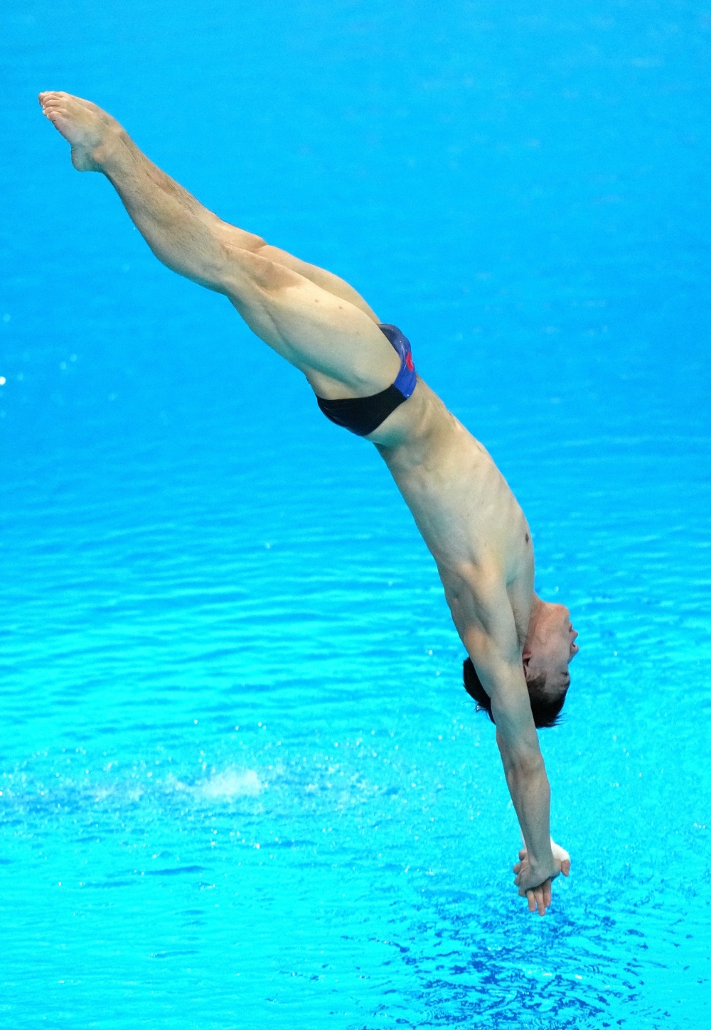 体育跳水世界杯西安站男子10米台杨昊夺冠