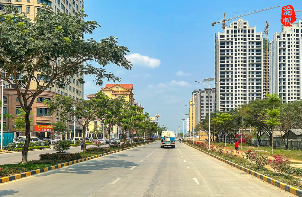 老挝建起一座中国城,讲中文用人民币,据说已是老挝第二大城市_腾讯