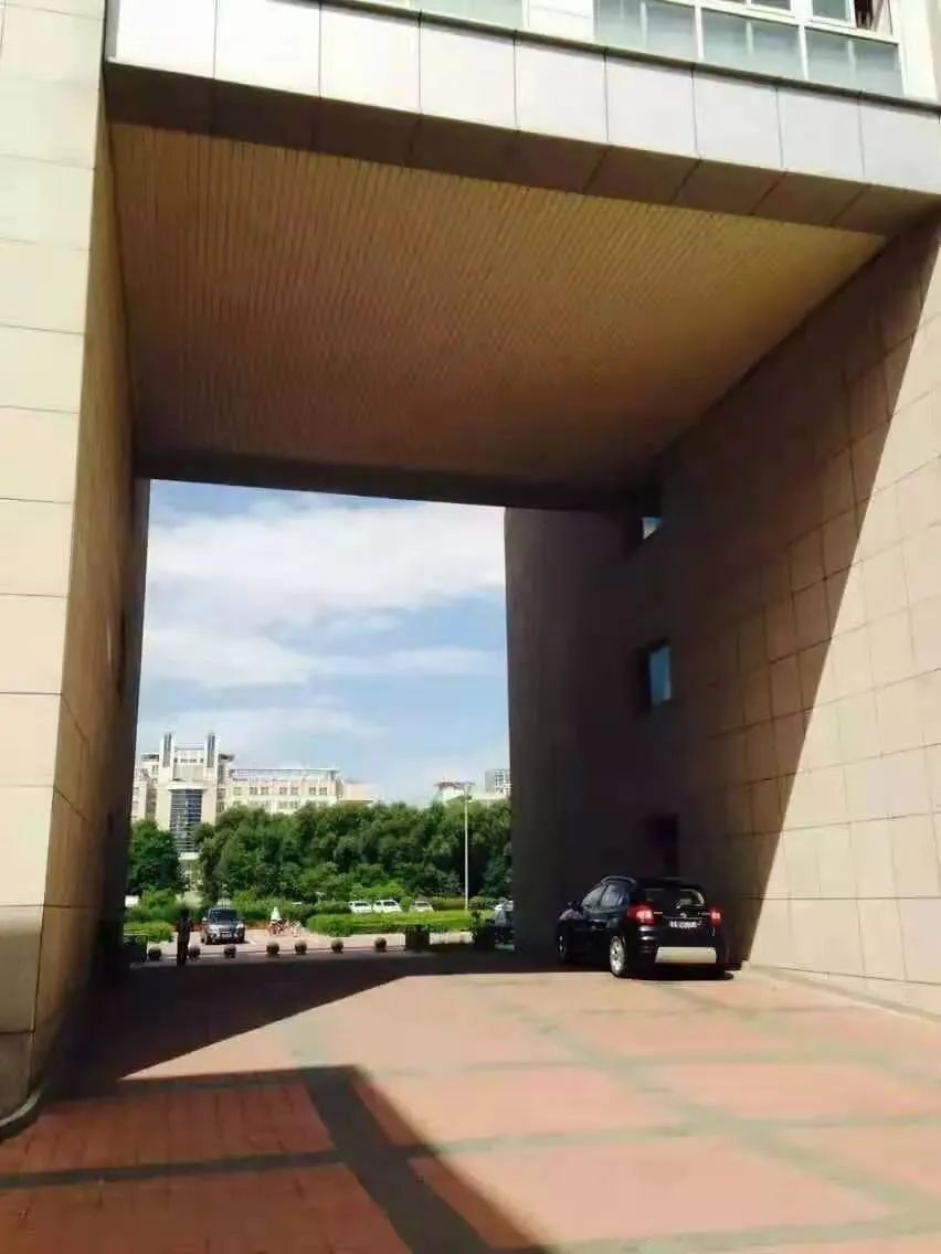 按:这是吉林大学经济学院马春文老师的毕业寄语.