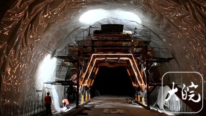 是s477公路改建工程的重要节点工程,全长1100多米,其中祁门段739米