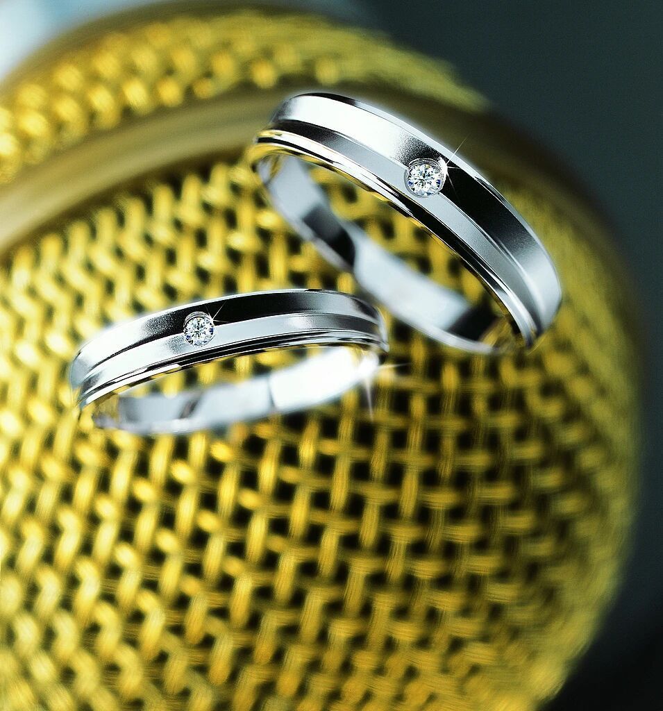 金银之后，又一贵金属价格接棒暴涨-腾讯新闻