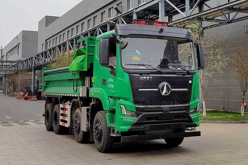 不止是全新造型北奔重卡迎大改款新能源自卸重卡登场