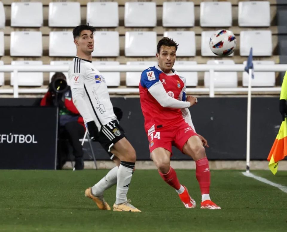 互交白卷西班牙人客平布尔戈斯