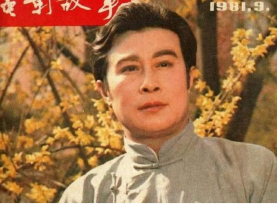 国家一级演员王心刚：对病妻不离不弃，儿女身价过亿，91岁活成普通人_腾讯新闻
