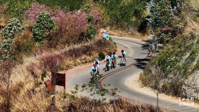美好生活在云南|2024年阳宗海第三届"文化旅游节"开幕_腾讯新闻