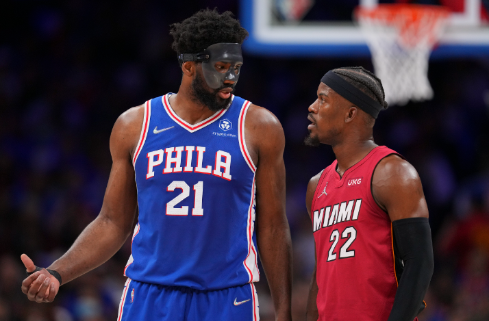 更好,但公牛看起来更像是一支正经球队——尤其是在拉文赛季报销以后