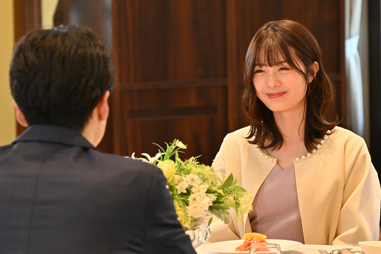 假面骑士极狐33话预告 牛牛开启大逃杀比赛 祢音的两位保镖变身