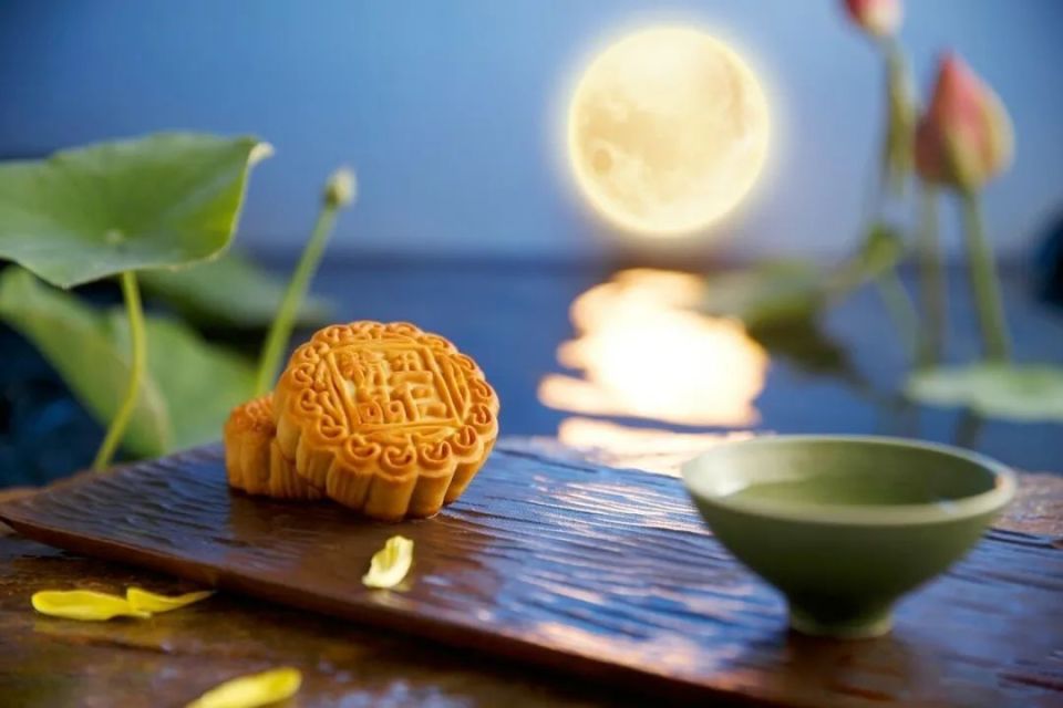 中秋快到了,老话说"男不拜月,女不祭灶",为何男子在中秋不能拜月?