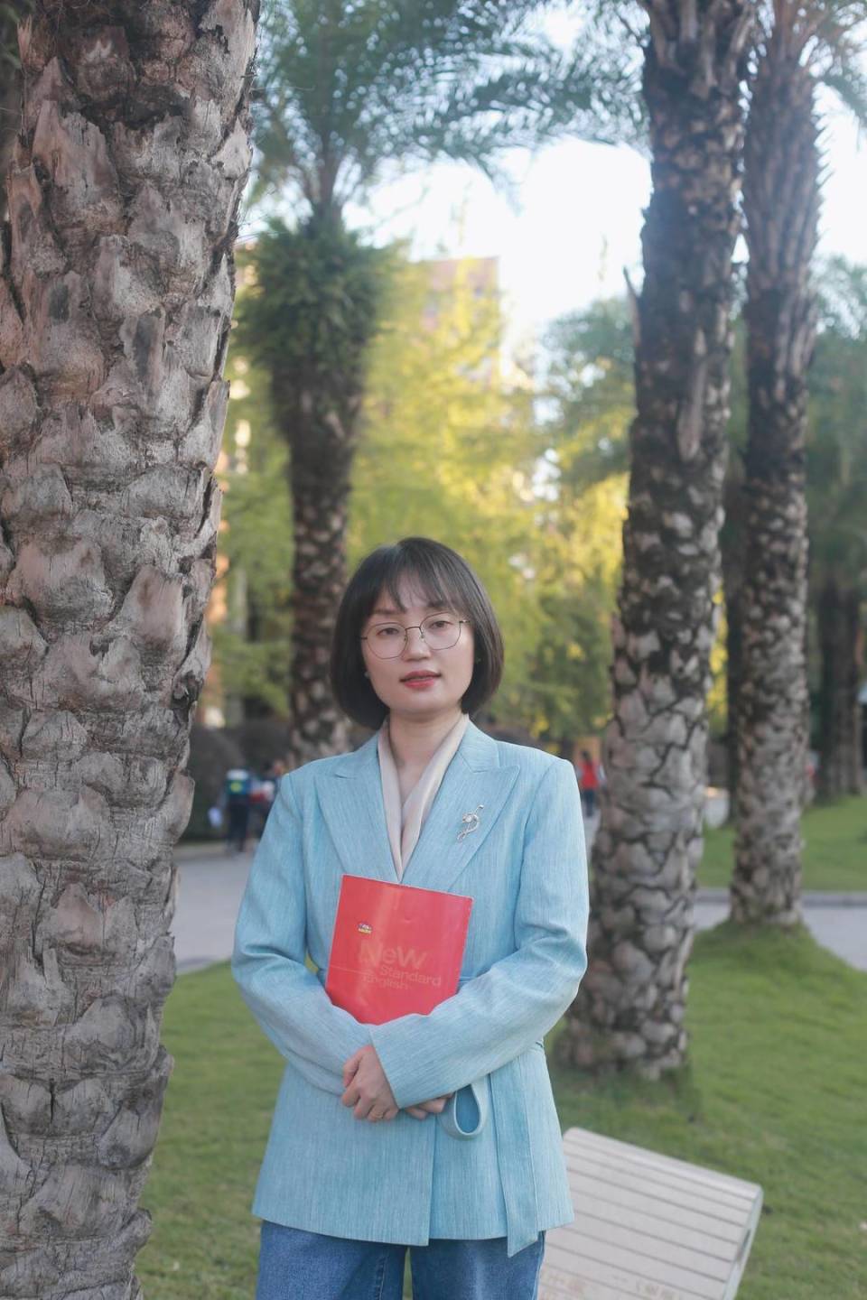 自贡汇东实验学校有一群教师 他们是学生心中的"才子""家人"_腾讯新闻