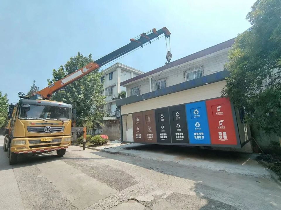 告别“脏费力”！垃圾箱房“智能升级”，垃圾投放变“舒心事”