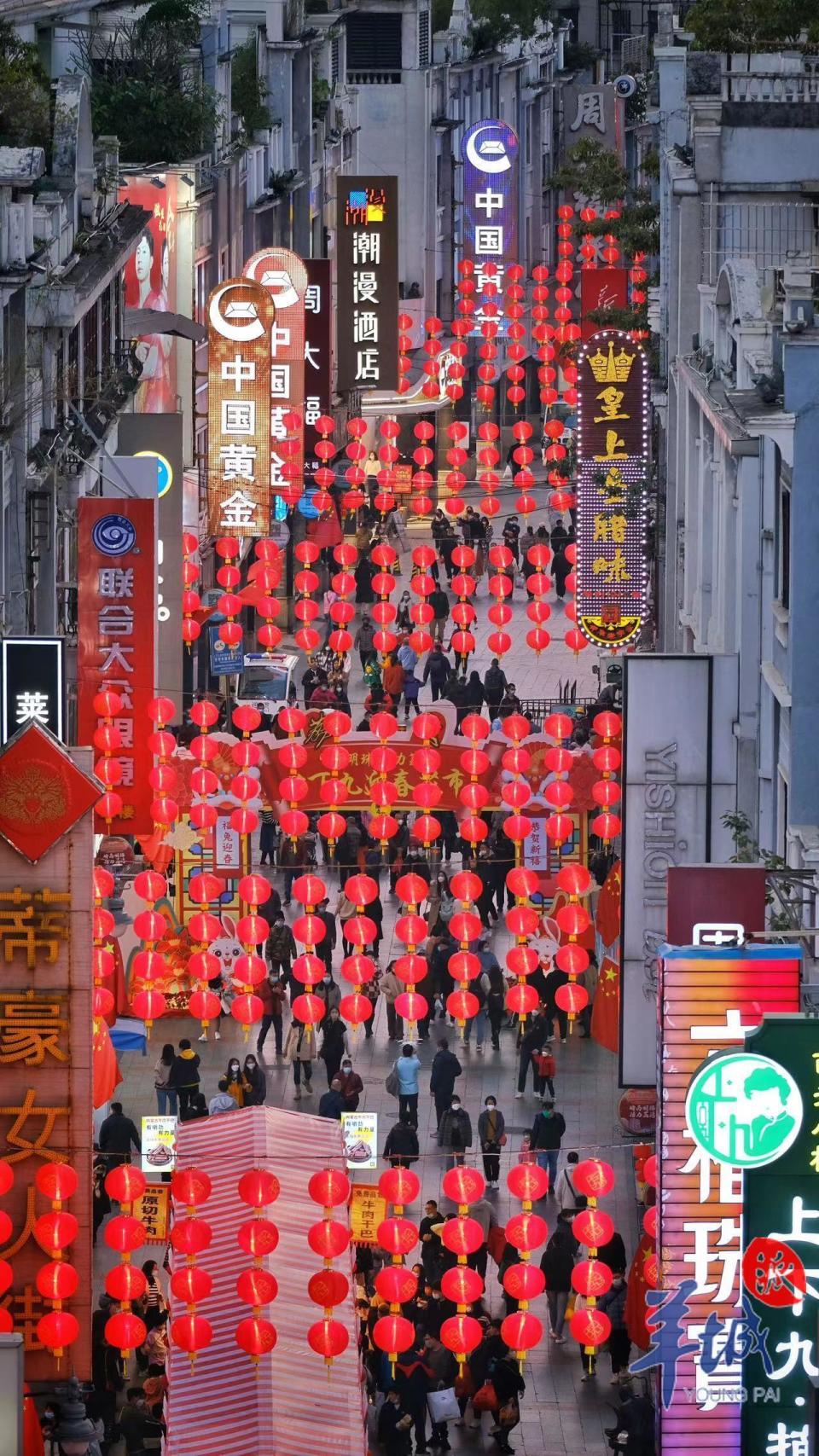 位于华林寺历史文化街区的玉器