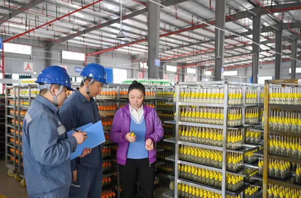 创新"一厂双算"模式 降本增效亮实招