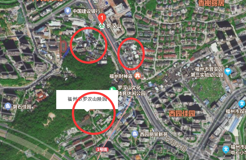 从群友的分享来看,两幅地块背靠罗汉山,周边存在庙宇,除此之外,山的另