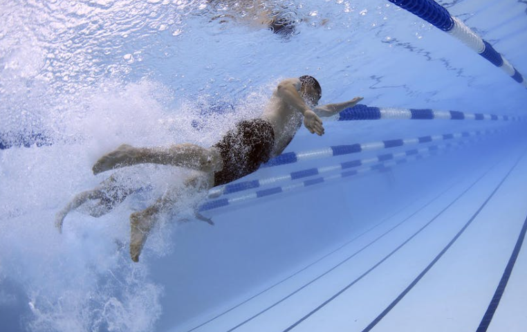 游泳干货 - 游泳还分有氧和无氧？真是长见识了