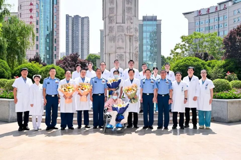 6月17日亚洲首例猪 - 临床患者异种移