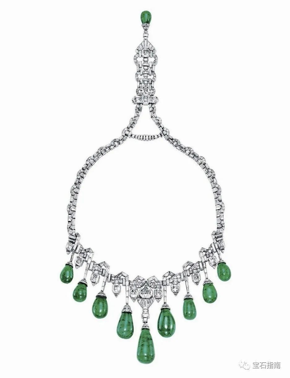 鉴赏|致敬历史作品!Van Cleef & Arpels“宝石三重奏”高级珠宝 鉴赏|致敬历史作品!Van Cleef & Arpels“宝石三重奏”高级珠宝