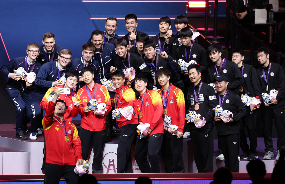 乒乓球男团决赛中国队夺冠7