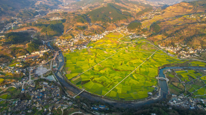 航拍开阳禾丰乡玉水金盆