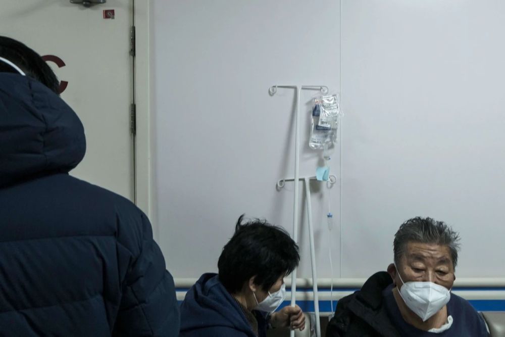 朝阳医院发热门诊的一夜：最脆弱的群体是如何度过的？000851高鸿股份2022已更新(今日/知乎)