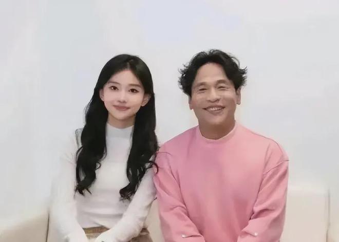 宋小宝和前妻霍晓红离婚再婚娶了粉丝王雪如今成人生赢家