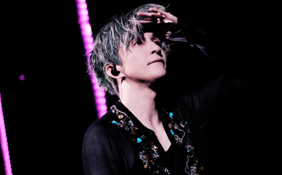 薛之谦的《演员》已经是9年前的歌了.