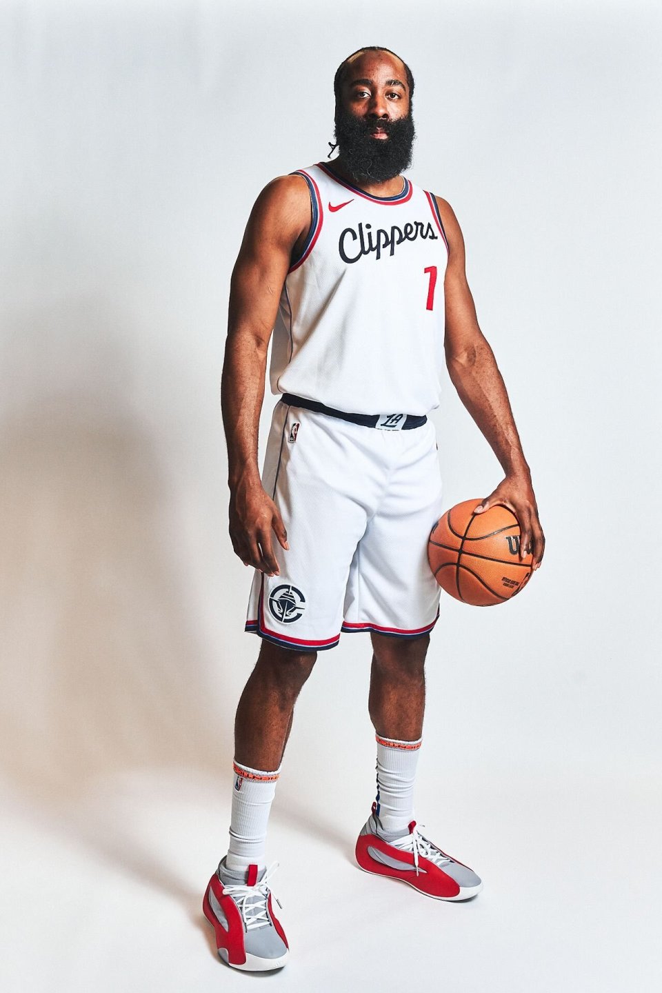 哥我有点恍惚哈登新球衣定妆照上脚哈登8配色