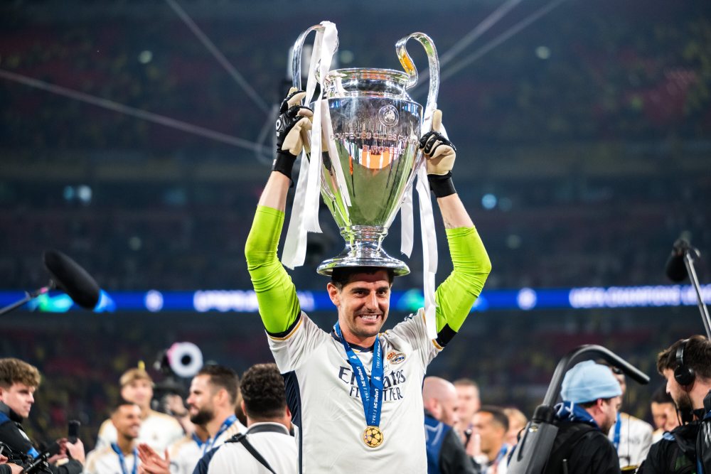 这样想就好多了皇马共花1.56亿欧 签裤袜&阿扎尔&吕迪格&凯帕