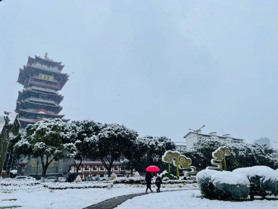 绵阳雪景旅游景点图片