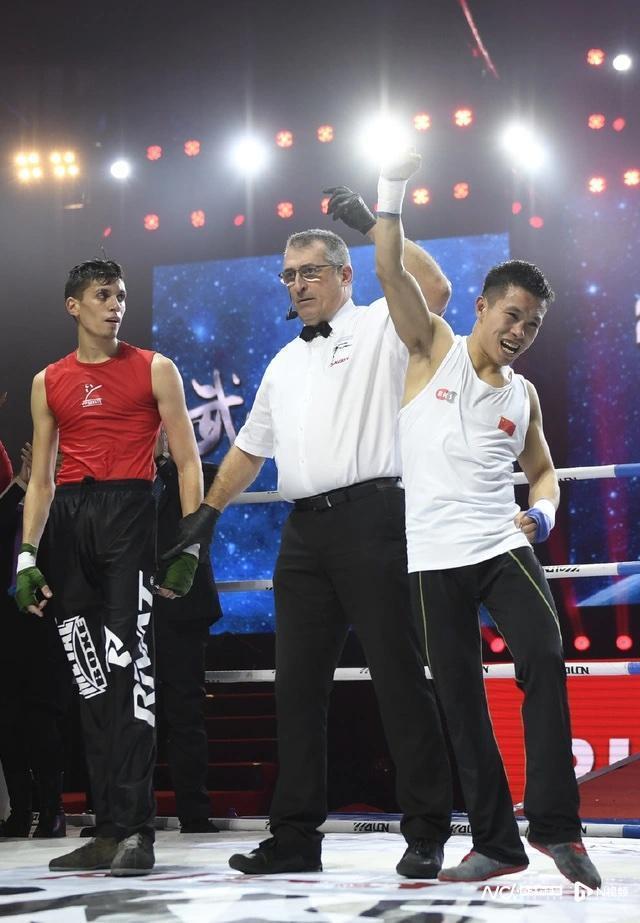 技术特点,各量级习练者都普遍保持着瘦长的身形,方便比赛时更灵动攻防