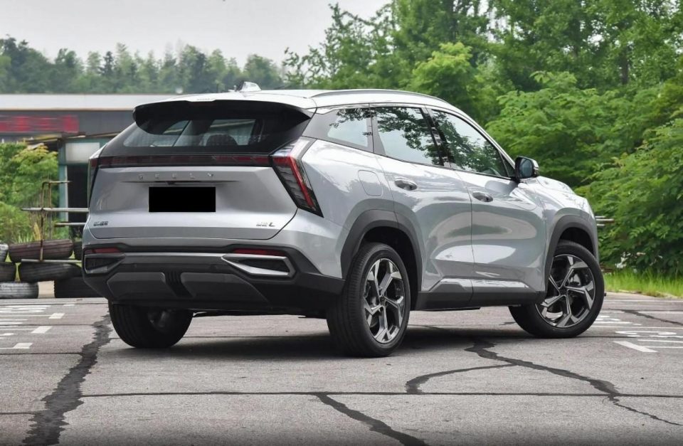 57万起,百公里油耗6.8升,新吉利博越l值得入手吗?