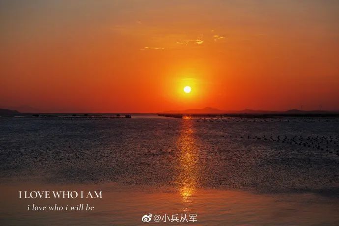背景 壁纸 电梯 风景 天空 桌面 690_460