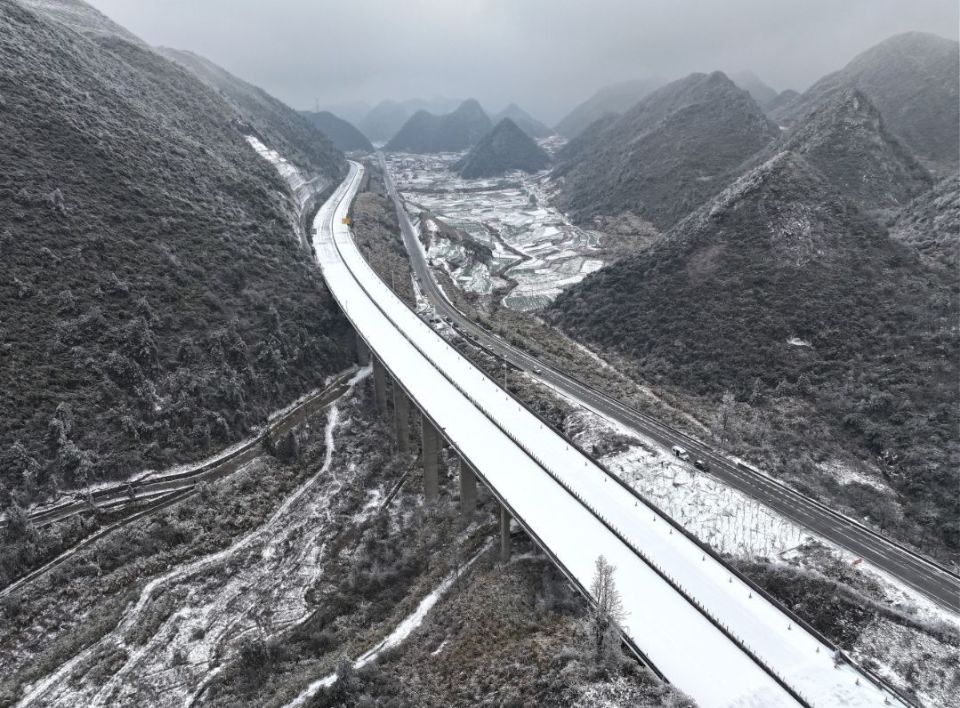 京珠北高速扩大交通管制路段,乐广北高速正常通行