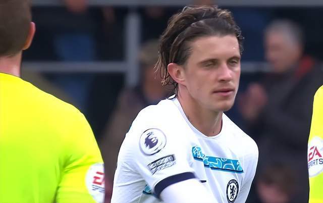 苦等196天兰帕德终于赢了露出久违的笑容带领切尔西上岸