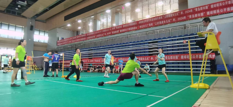 "青岛都市圈"友好城市毽球精英公开赛成功举办,三百余名毽友即墨切磋