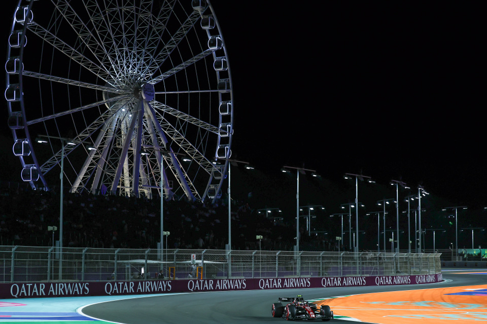 沙特阿拉伯f1赛道图片