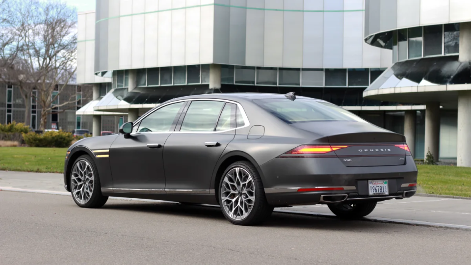 特例独特的韩系行政旗舰,全新捷尼赛思g90实车图发布_腾讯新闻