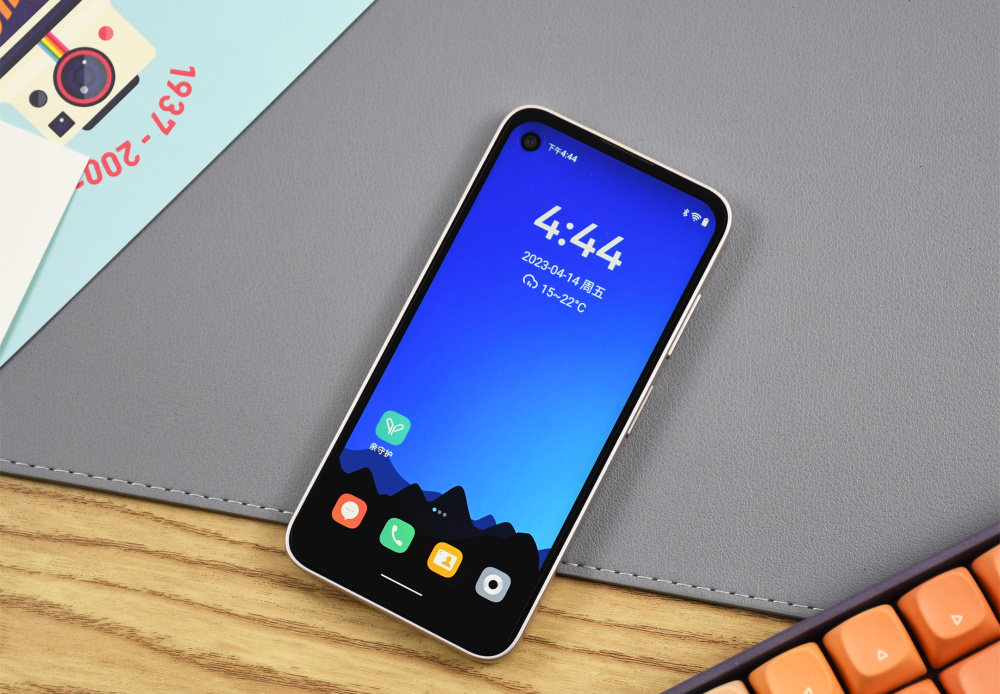 小巧便携502英寸的防沉迷学生手机多亲qin3ultra评测