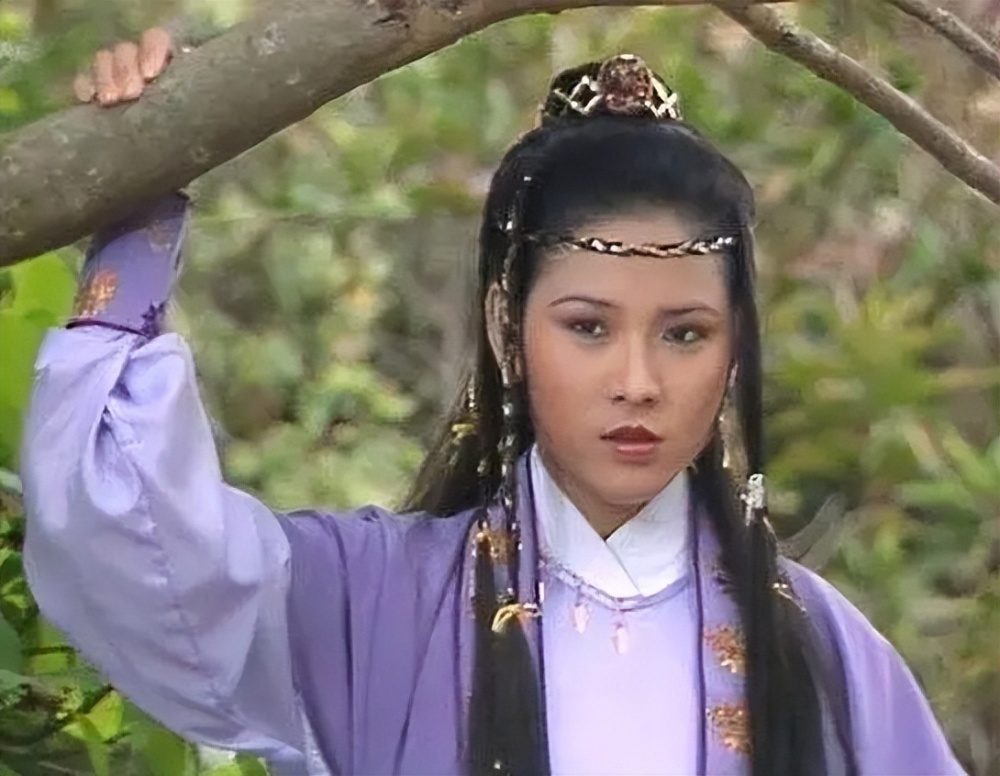 陈复生版阿紫剧照,美过刘玉翠,阴险毒辣也超过刘玉翠_腾讯新闻